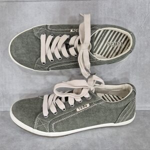 Taos Footwear Olive Green Canvas Sneakers with Cream Laces